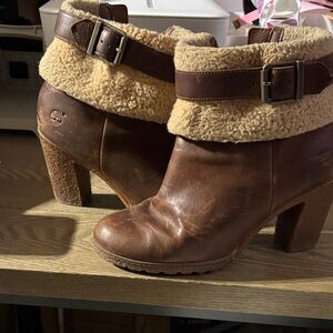 Timberland Brown Leather Shearling Cuff Heeled Booties